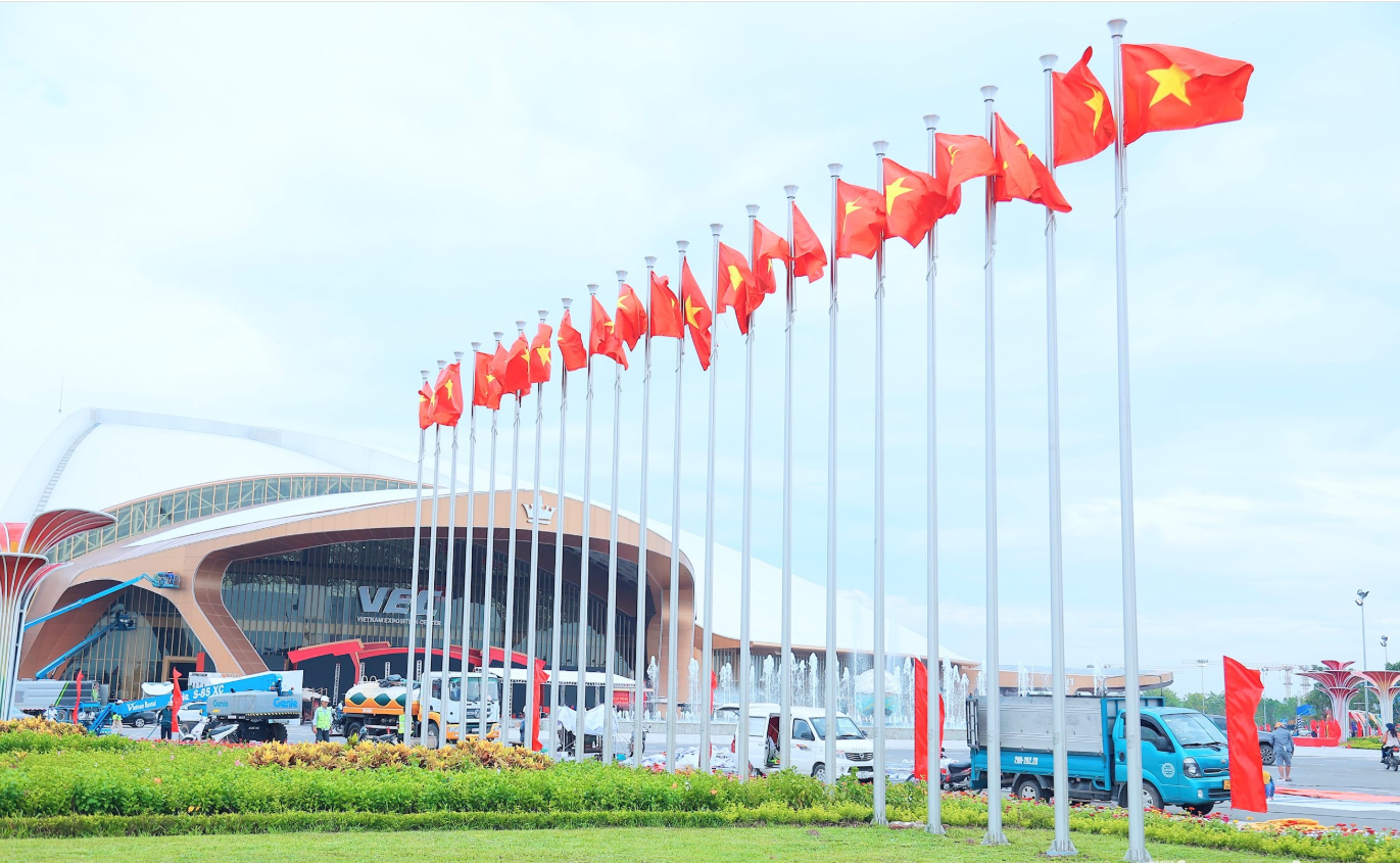 TRỰC TIẾP: Khai mạc trọng thể Triển lãm thành tựu đất nước “80 năm hành trình Độc lập - Tự do - Hạnh phúc”